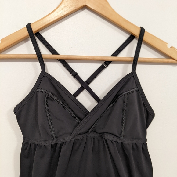 Lululemon Rehearsal Tank Black 4 - Picture 10 of 16